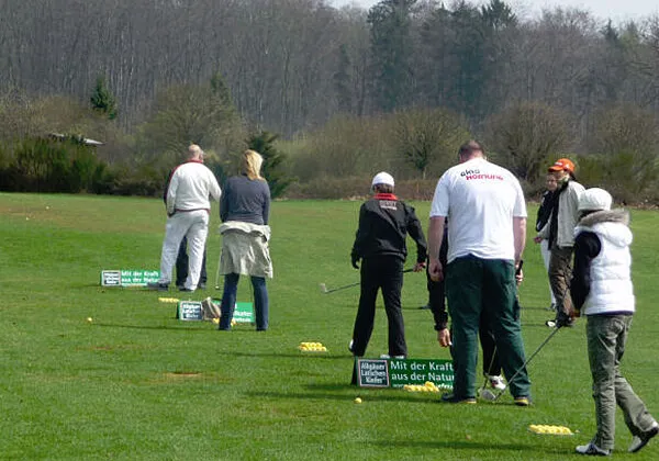 2 Putting Greens